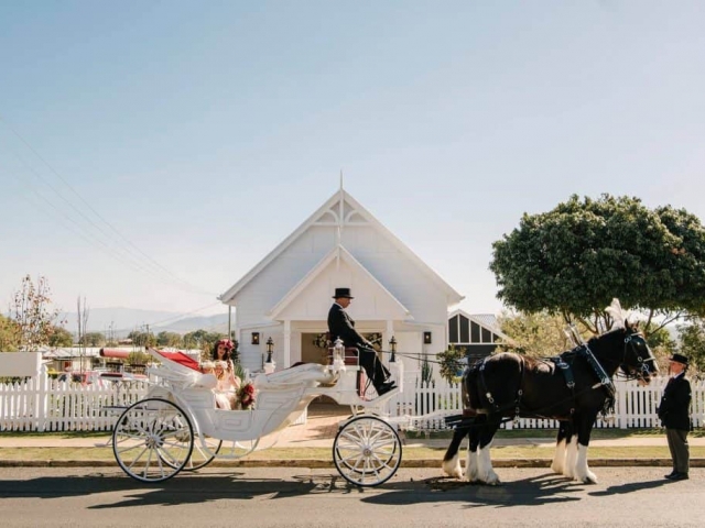 White Chapel Wedding - Vis A Vis Carriage and Drayhores Shires Australia